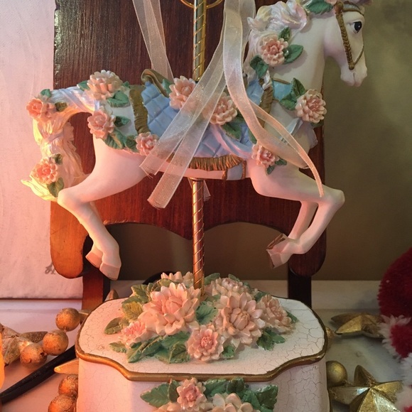 Sankyo Other - Floral Musical Carousel Horse Decor